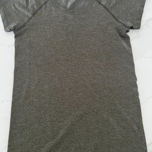 Lululemon Army Green Swiftly Tech Shirt Sleeve 2.0 (6)
